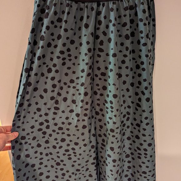 SHEIN Green Polka dot dress - NEW, new worn. - Picture 3 of 4